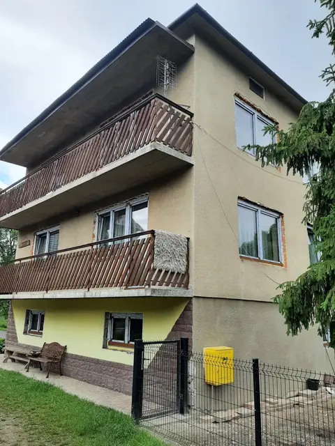 Realizujemy kolejną modernizację w gminie Kamienica - okna ( Kommerling ) już wymienione a niedługo rozpoczynamy docieplenie budynku