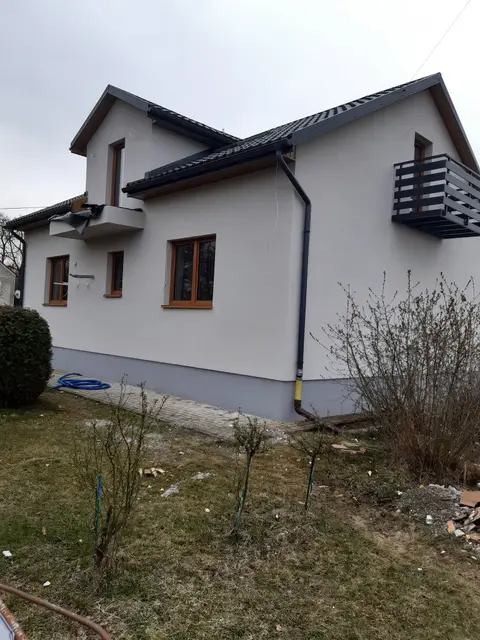 Realizacja Econord - prace przy elewacji budynku jednorodzinnego (31)