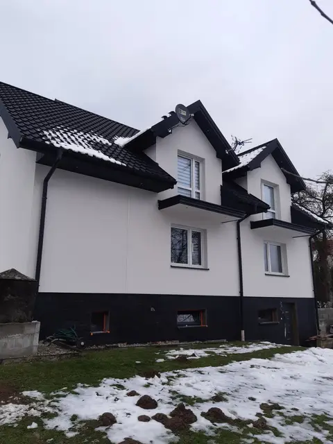 Realizacja Econord - montaż i prace elewacyjne podczas docieplenia domu (34)